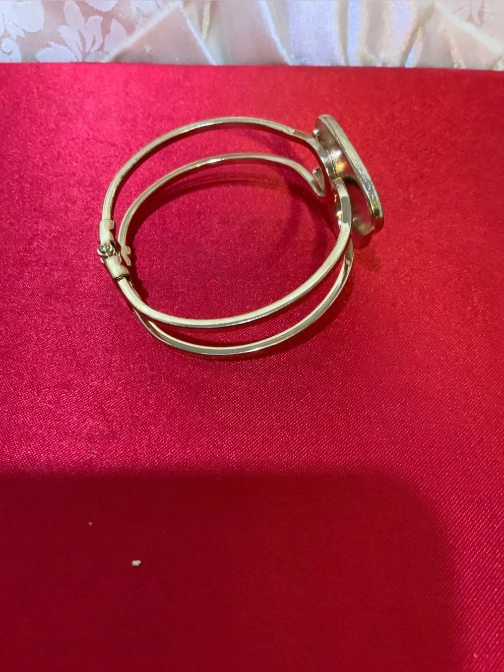 UNBRANDED BRACELET